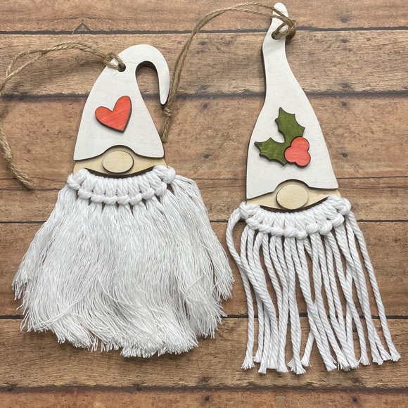 Set of four Macrame Gnome wood Ornaments - Picture 3 of 13